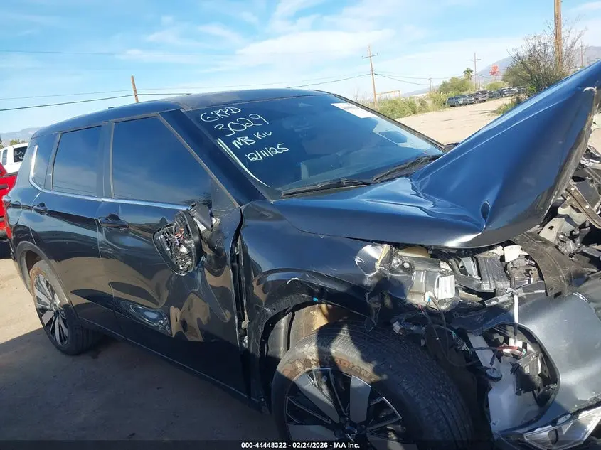 2025 MITSUBISHI OUTLANDER SE 2.5 2WD