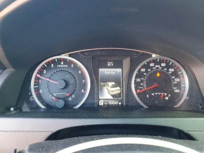 2015 TOYOTA CAMRY LE  