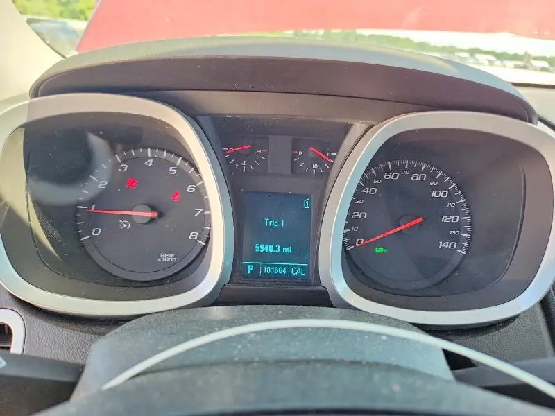 2010 CHEVROLET EQUINOX LT  