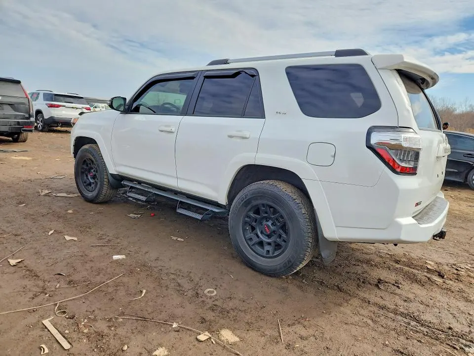 2021 TOYOTA 4RUNNER SR5 PREMIUM  