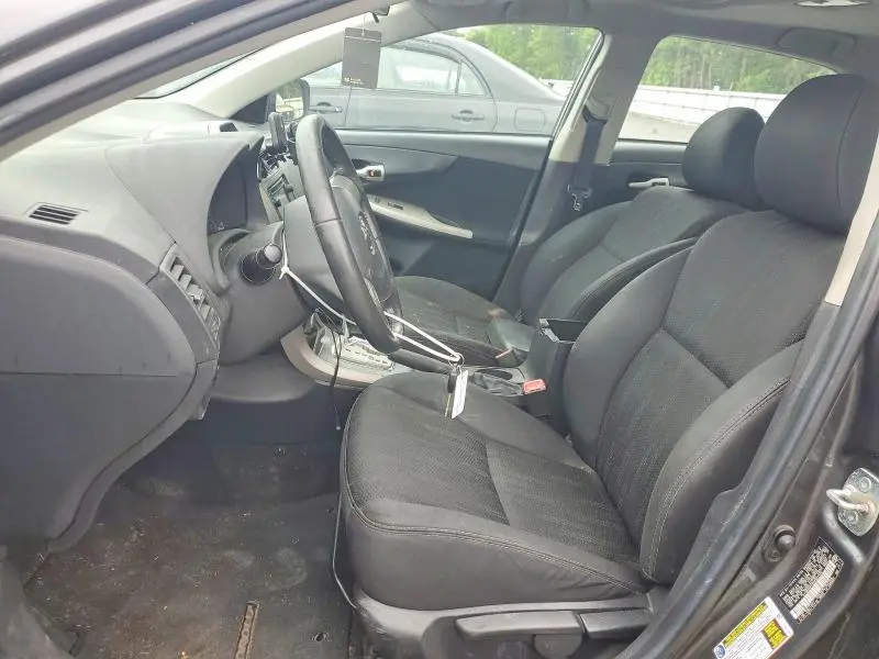 2013 TOYOTA COROLLA S  
