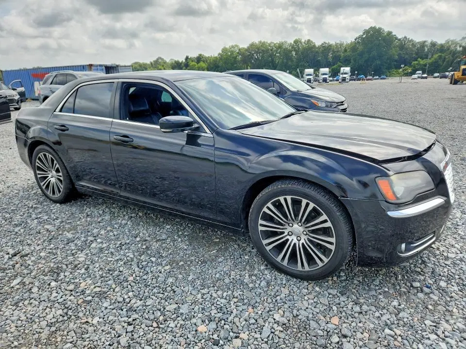 2013 CHRYSLER 300 S  