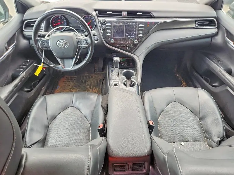 2020 TOYOTA CAMRY XSE  