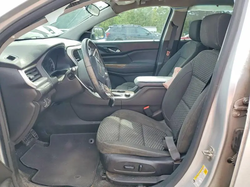 2017 GMC ACADIA SLE  