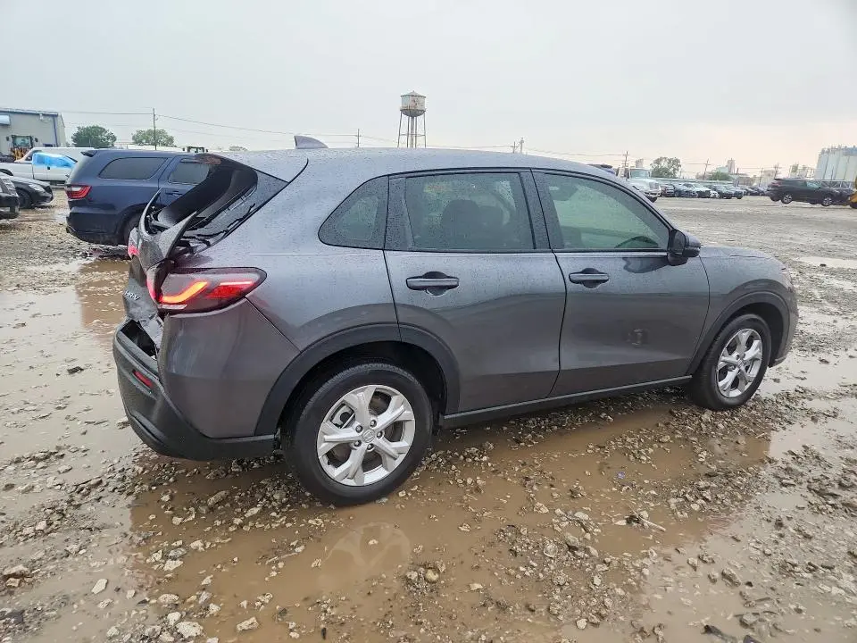 2025 HONDA HR-V LX  