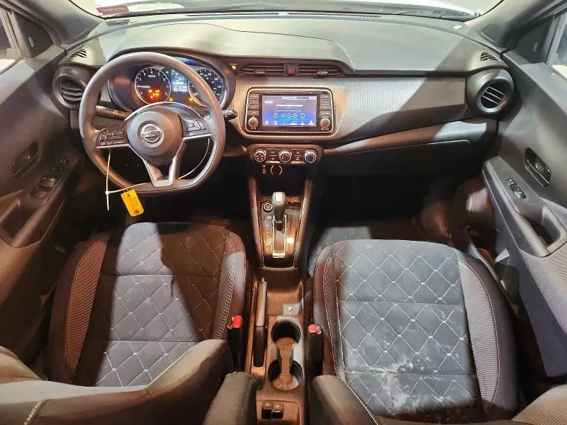 2020 NISSAN KICKS S  