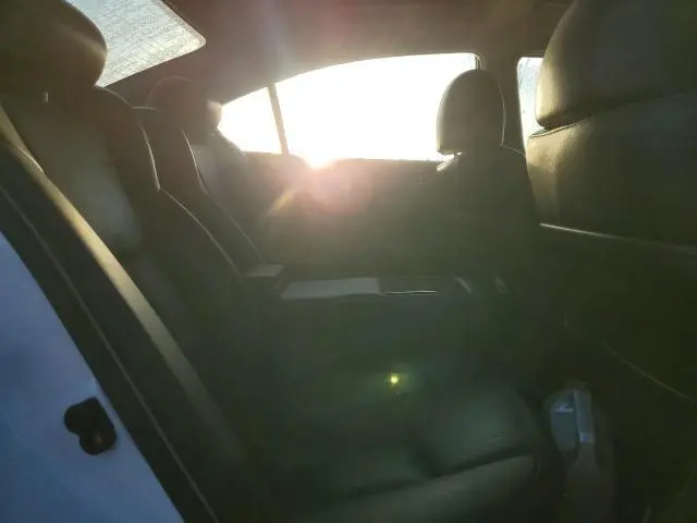 2011 NISSAN MAXIMA S  