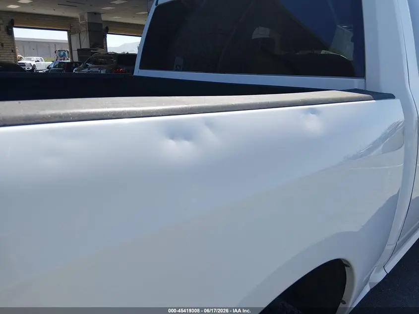 2018 RAM 1500 TRADESMAN  4X2 5'7 BOX