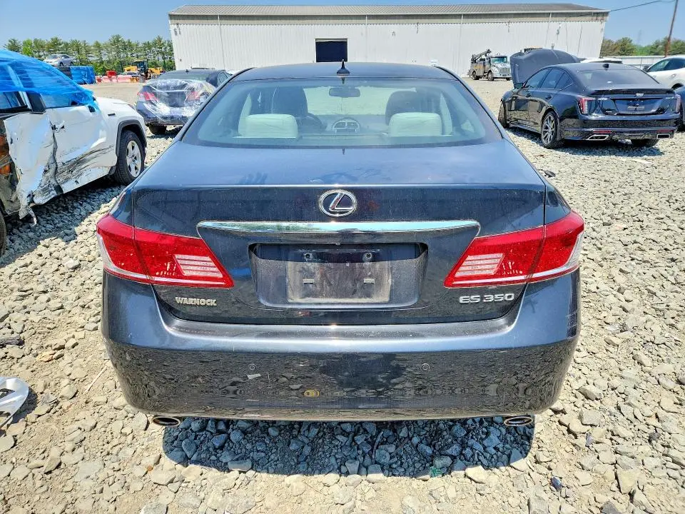 2011 LEXUS ES 350  