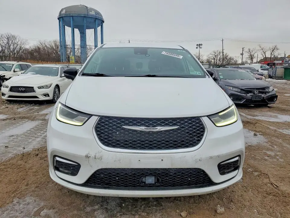 2024 CHRYSLER PACIFICA TOURING L  