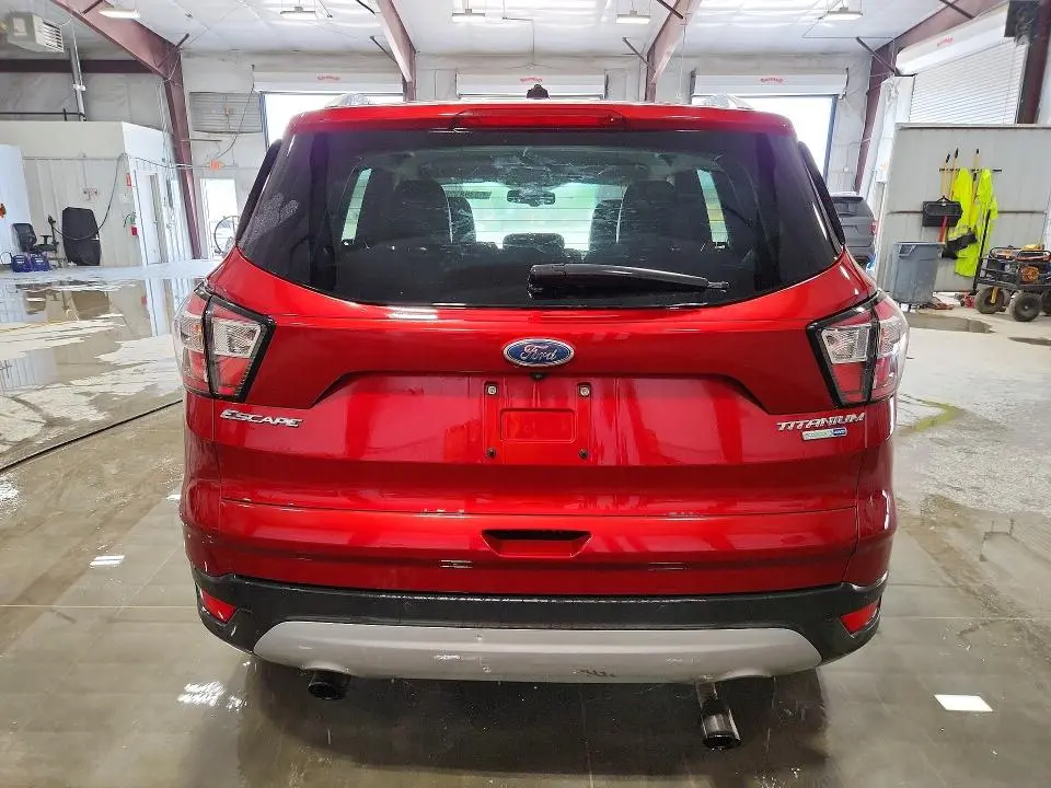 2017 FORD ESCAPE TITANIUM  