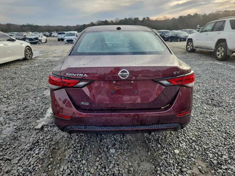 2022 NISSAN SENTRA SV  