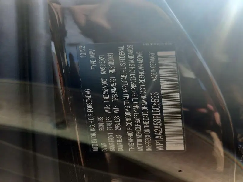 2023 PORSCHE MACAN BASE  