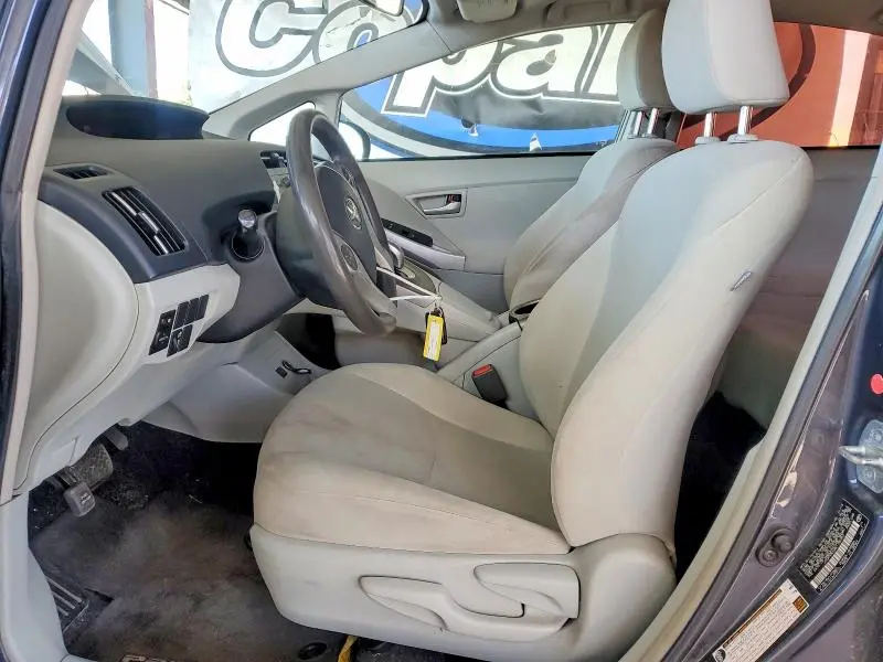 2014 TOYOTA PRIUS TWO  