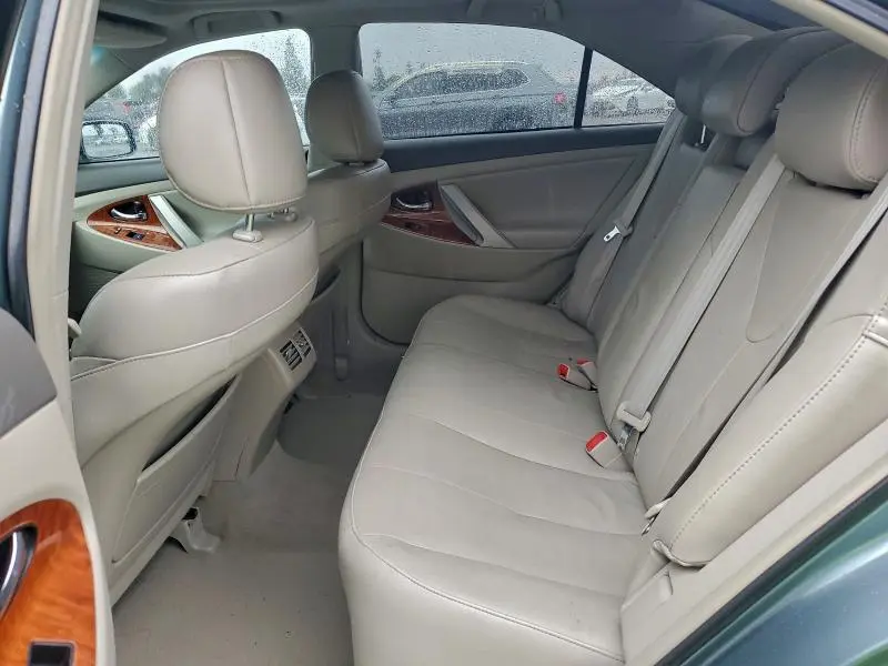 2010 TOYOTA CAMRY BASE  
