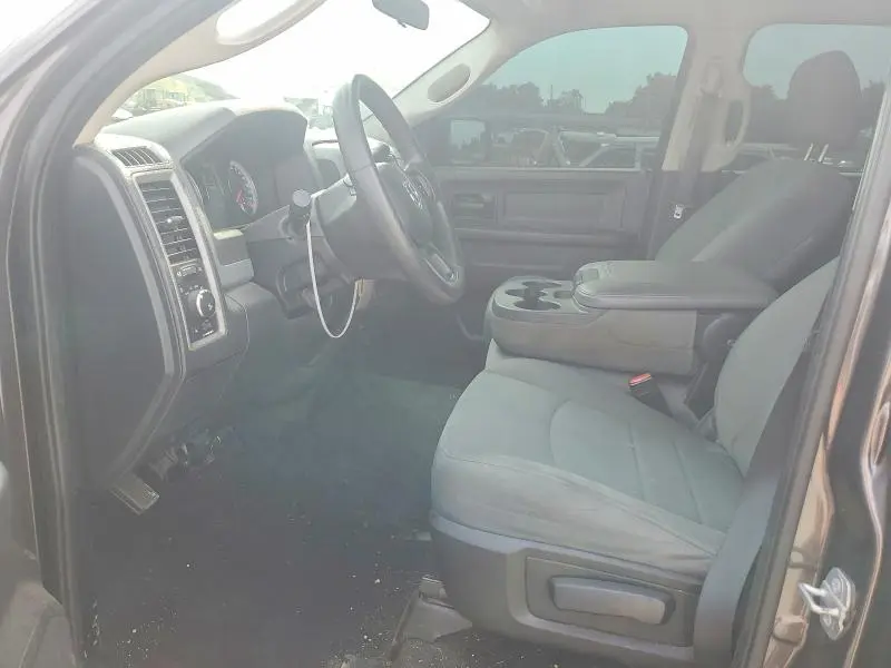 2015 RAM 1500 ST  
