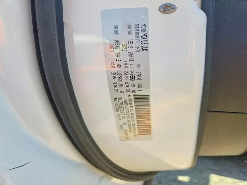 2019 CHRYSLER PACIFICA LIMITED  
