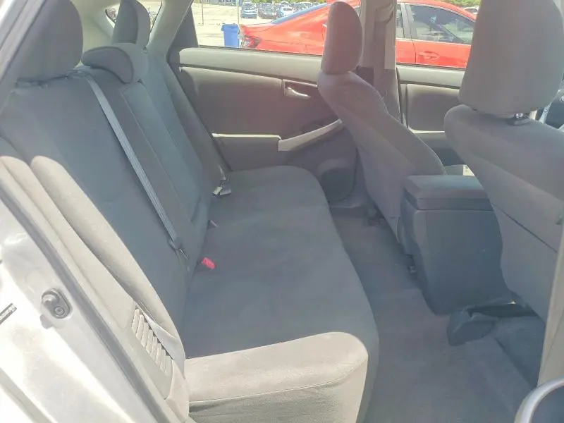 2011 TOYOTA PRIUS THREE  