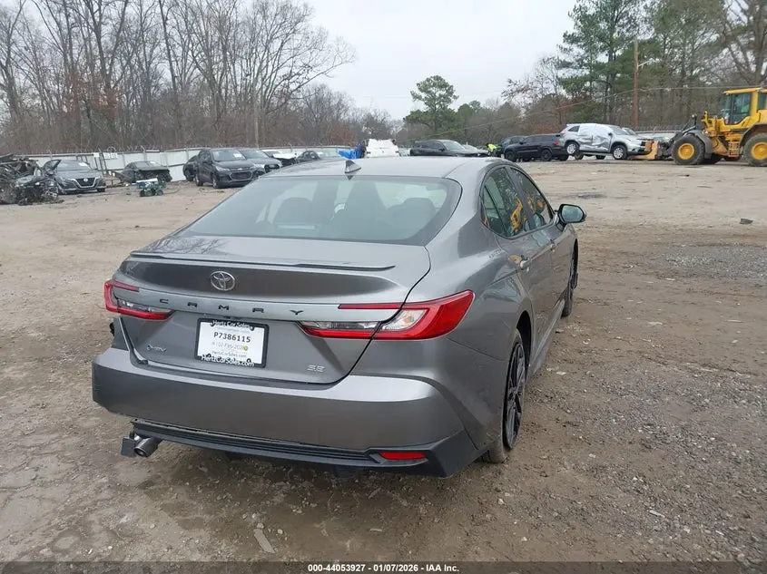 2025 TOYOTA CAMRY SE