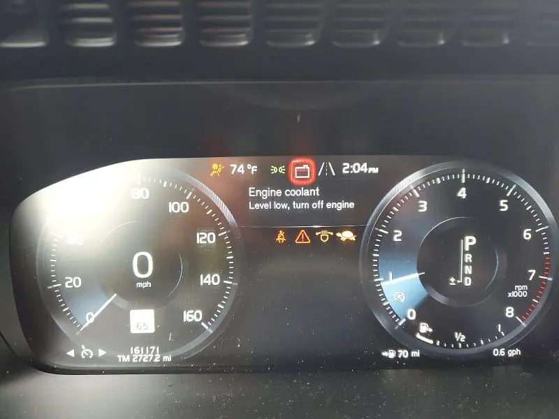 2016 VOLVO XC90 T6  
