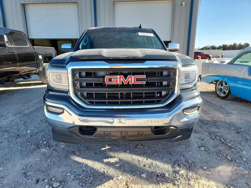 2018 GMC SIERRA K1500 SLT  
