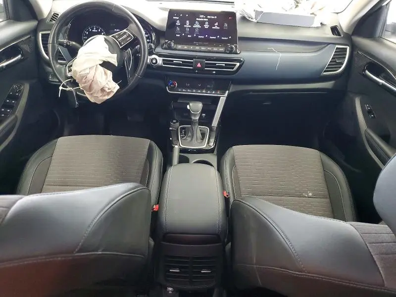 2022 KIA SELTOS S  