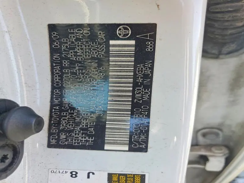2010 TOYOTA PRIUS III  