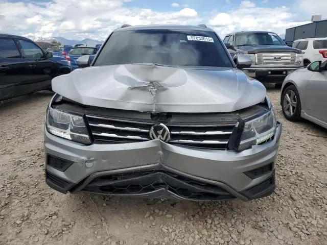 2020 VOLKSWAGEN TIGUAN SE  
