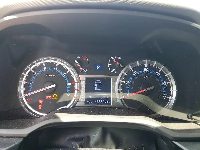 2017 TOYOTA 4RUNNER SR5  