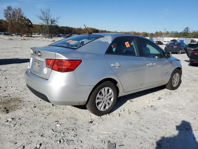 2011 KIA FORTE LX  
