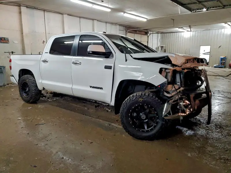 2018 TOYOTA TUNDRA CREWMAX LIMITED  
