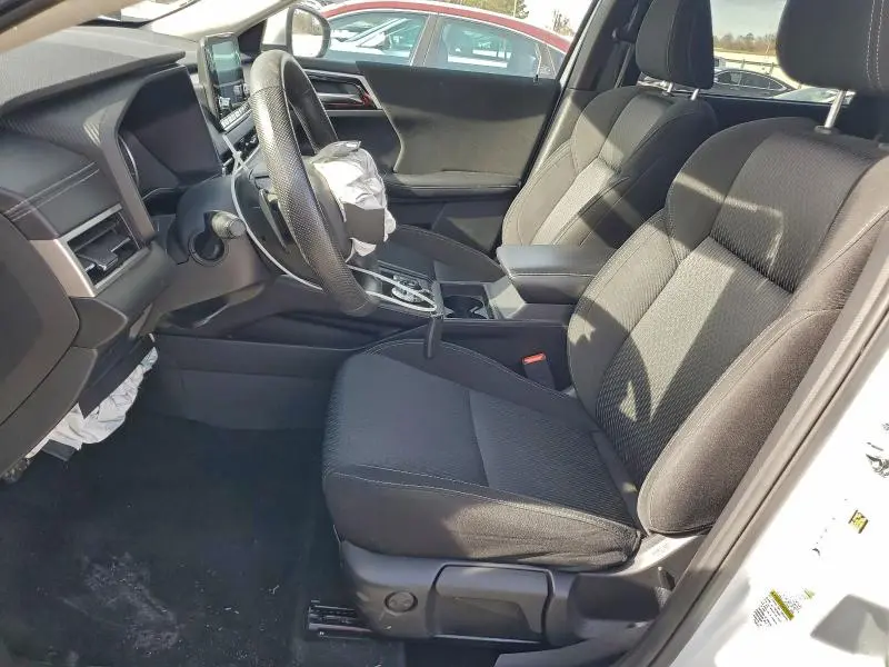 2024 MITSUBISHI OUTLANDER ES  