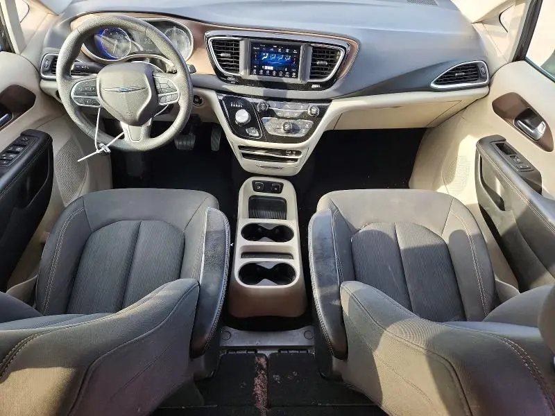 2018 CHRYSLER PACIFICA TOURING  