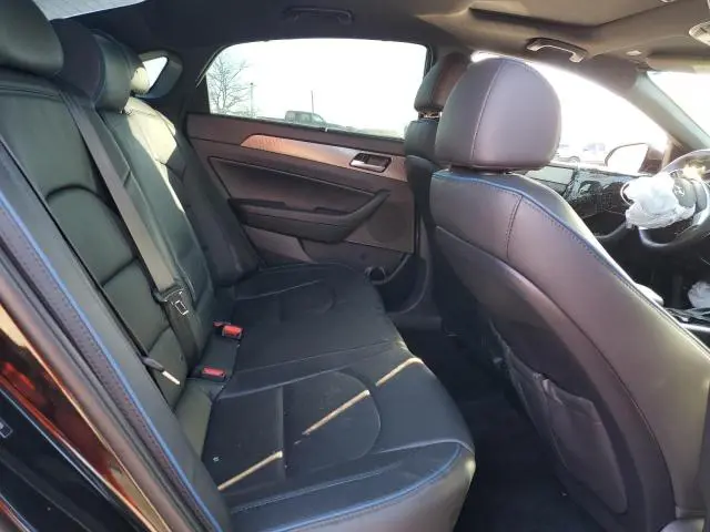 2018 HYUNDAI SONATA SPORT  