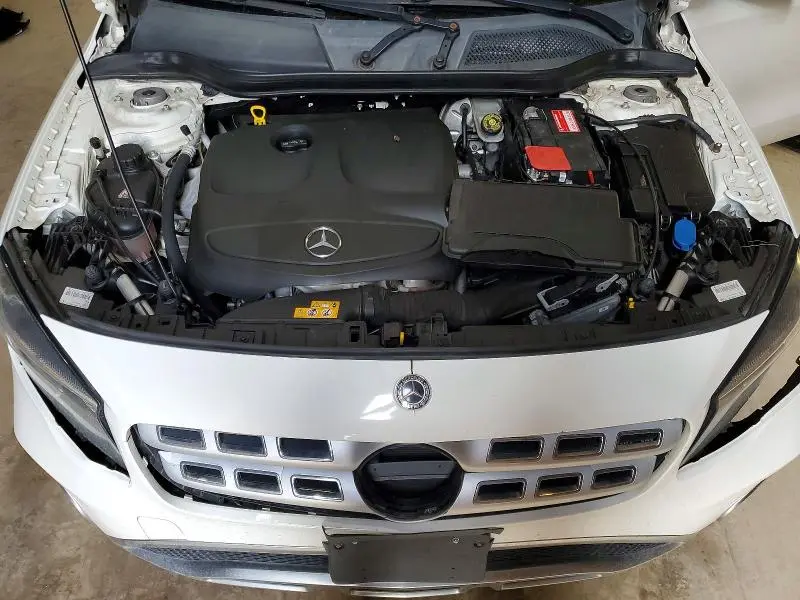 2018 MERCEDES-BENZ GLA 250 4MATIC  