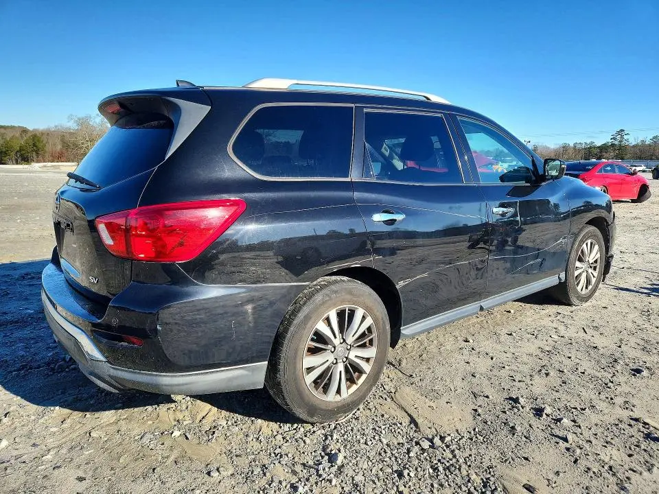 2019 NISSAN PATHFINDER S  