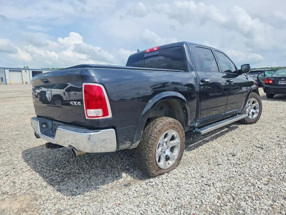 2018 RAM 1500 LARAMIE  