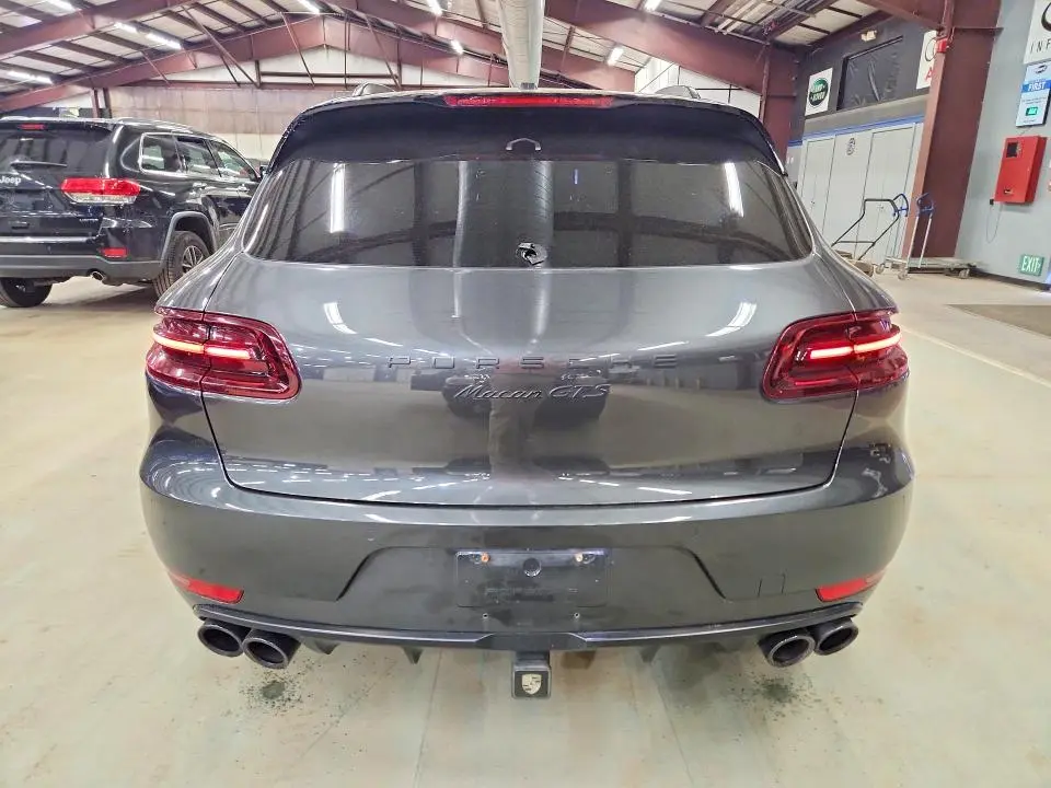 2017 PORSCHE MACAN GTS  