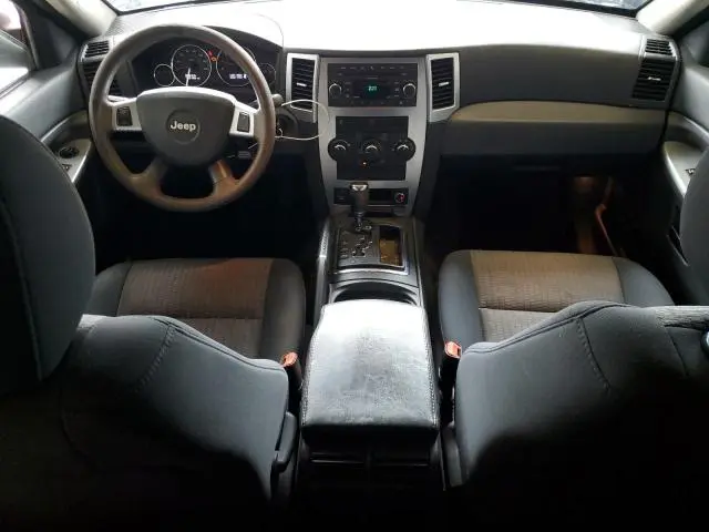 2010 JEEP GRAND CHEROKEE LAREDO  