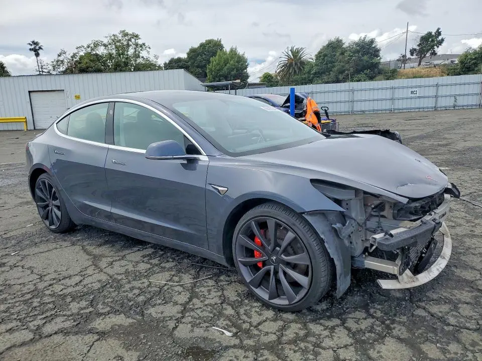 2020 TESLA MODEL 3   