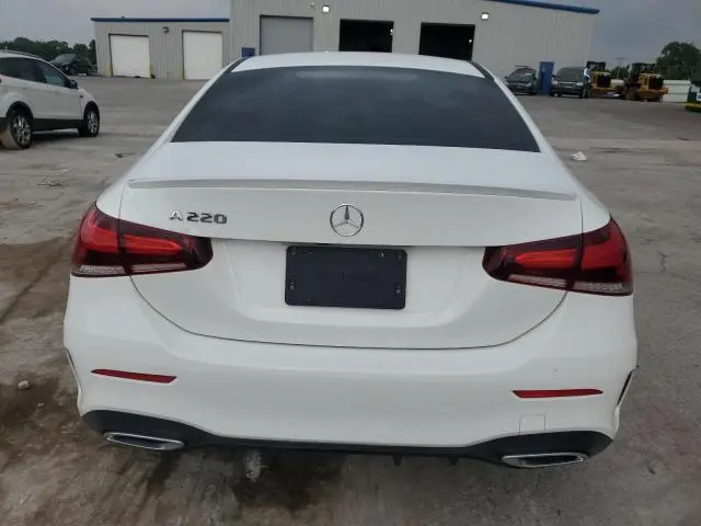 2019 MERCEDES-BENZ A 220  