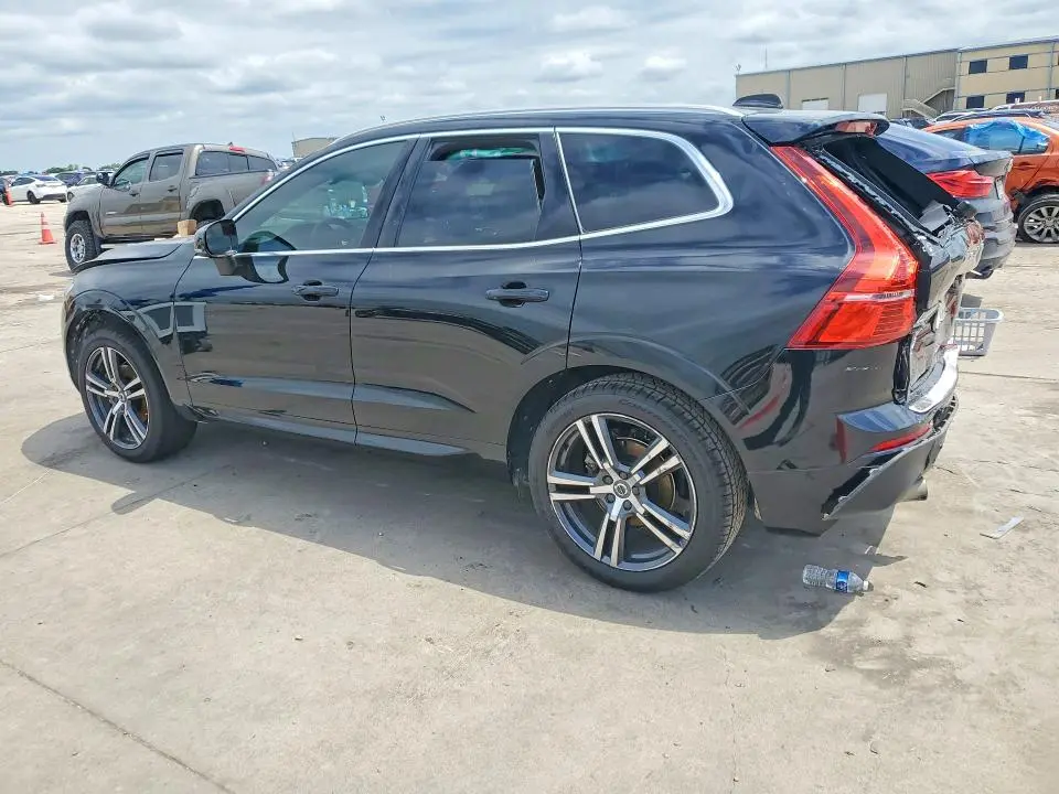 2019 VOLVO XC60 T5 MOMENTUM  