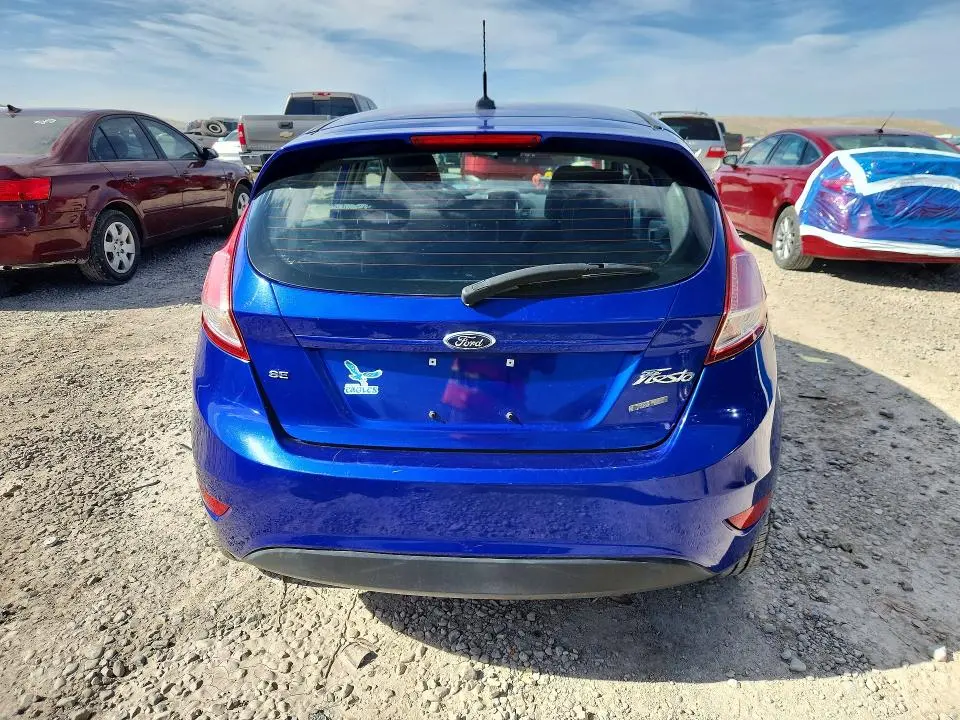 2015 FORD FIESTA SE  