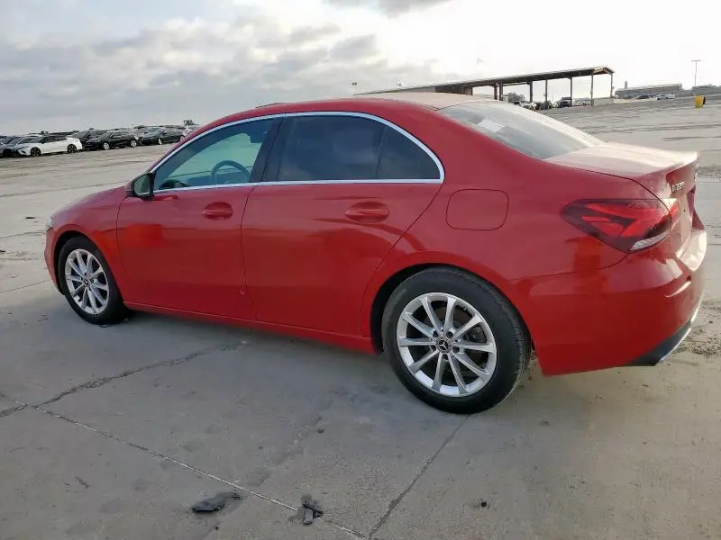 2020 MERCEDES-BENZ A 220