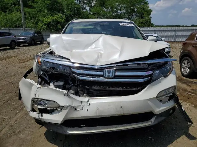 2017 HONDA PILOT ELITE  