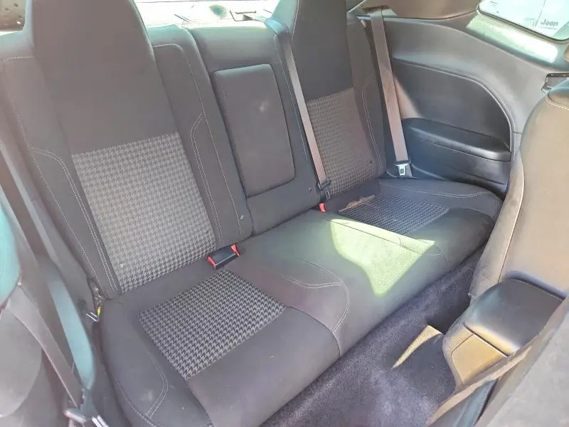 2016 DODGE CHALLENGER R  