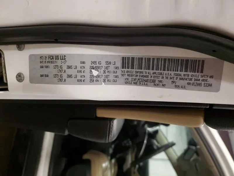 2017 JEEP CHEROKEE LATITUDE  