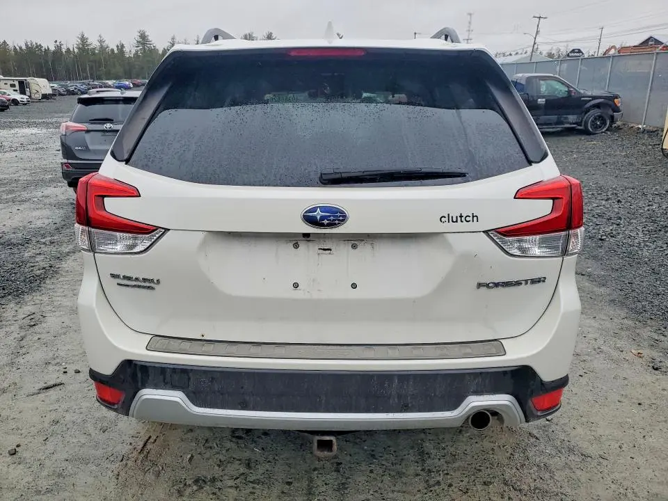 2020 SUBARU FORESTER PREMIER  