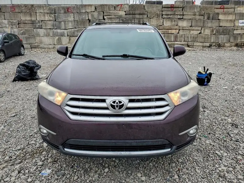 2011 TOYOTA HIGHLANDER BASE  
