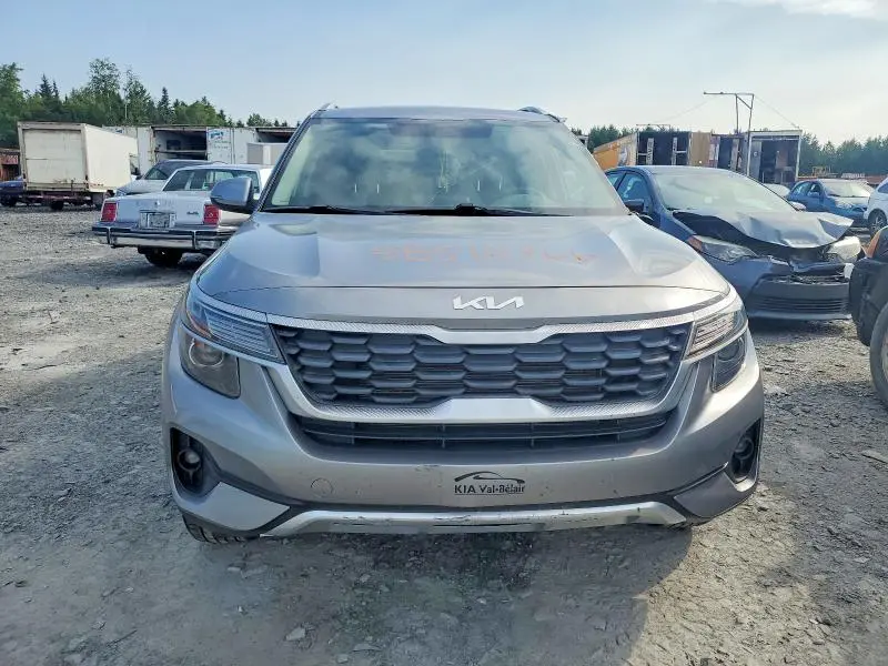 2022 KIA SELTOS LX  